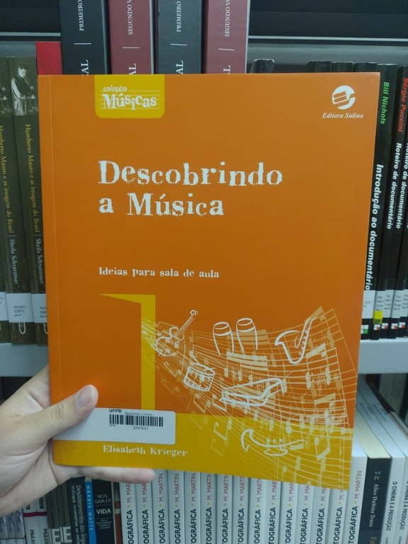 Descobrindo a música.jpeg