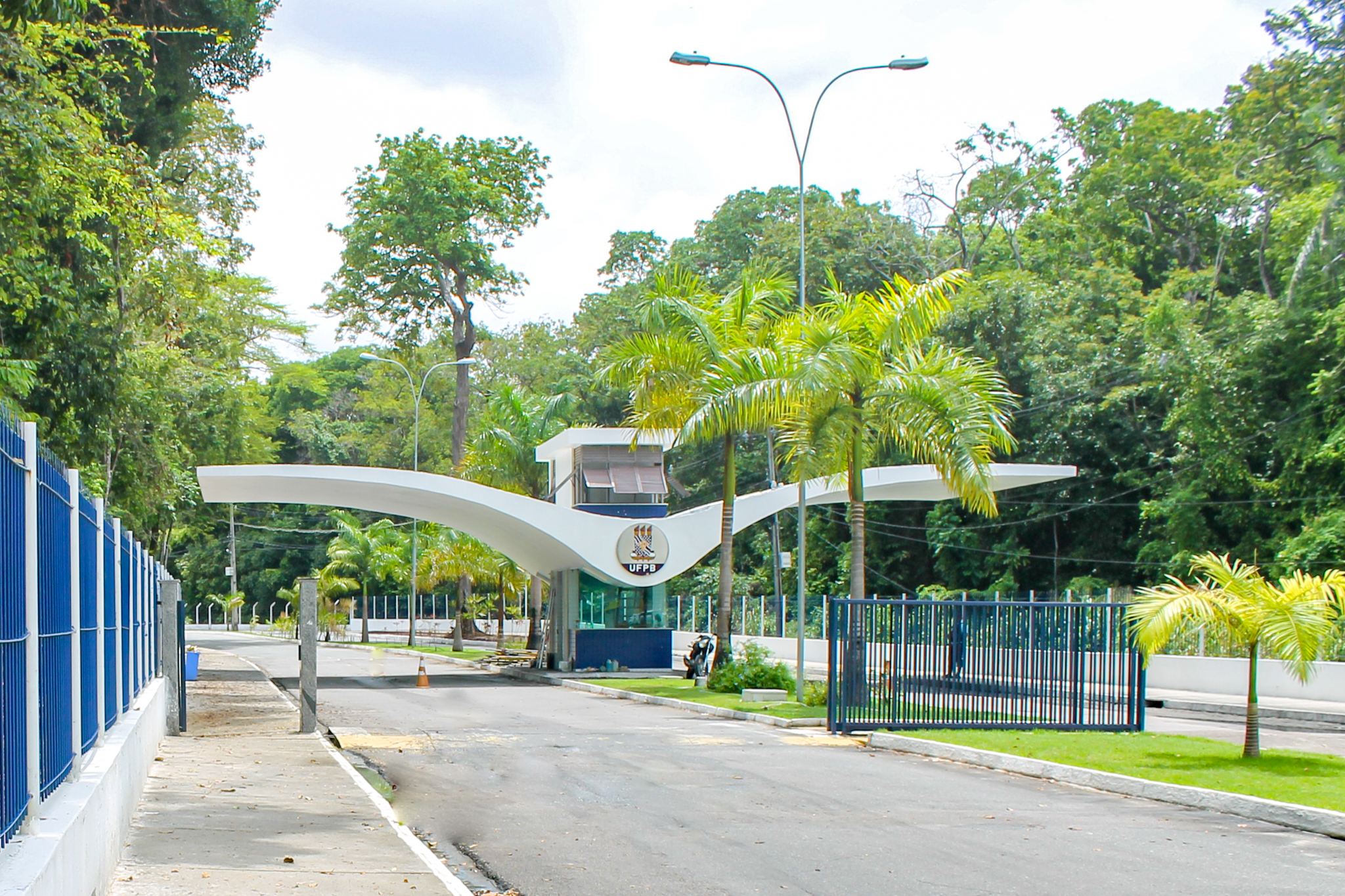 Há vagas nos 4 campi da instituição