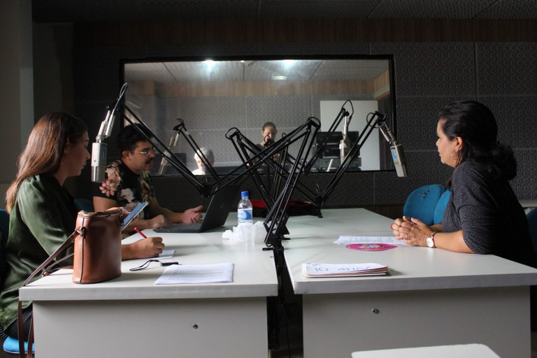 Laboratorio de Radio - Nilber Lucena.JPG